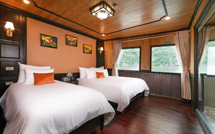 Triple Bay View Cabin
