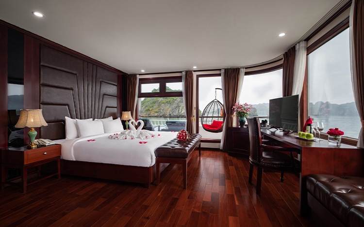 Honeymoon Suite with Terrace