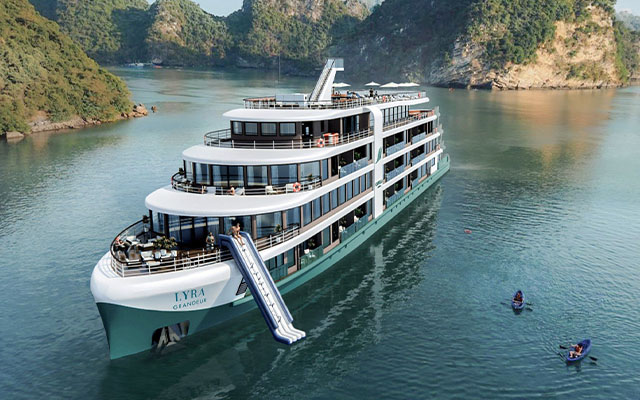Lyra Grandeur Cruise