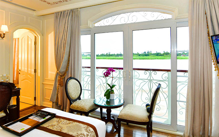 RV-Mekong-Princess-saigon-suite-5