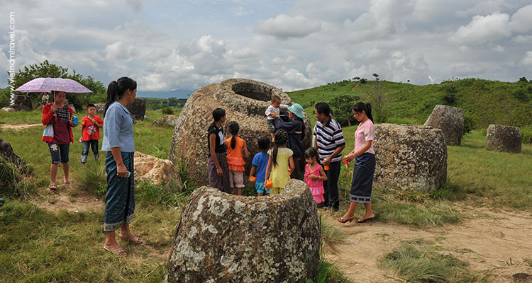 Laos-Phonsavan-12