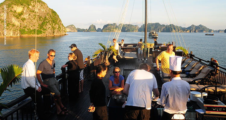 Vietnam-Halong-21
