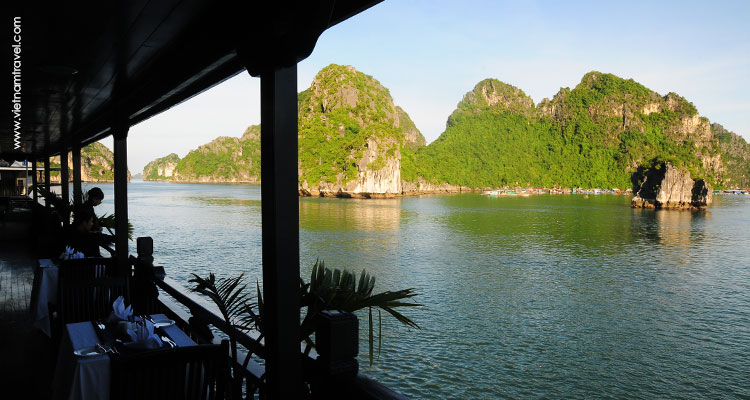 Vietnam-Halong-27