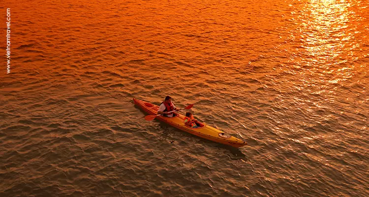Vietnam-Halong-57