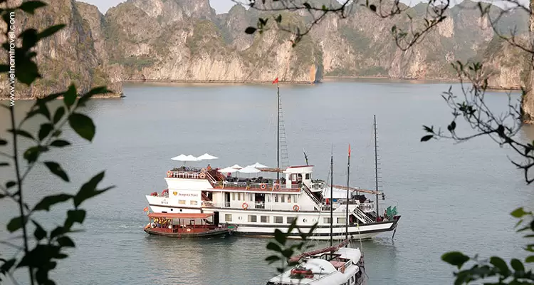 Vietnam-Halong-62