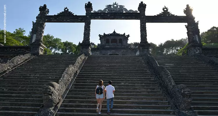 Vietnam-Hue-13