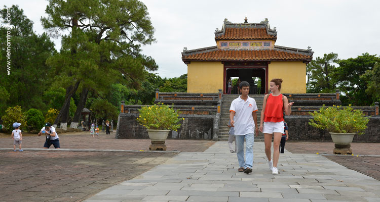 Vietnam-Hue-24